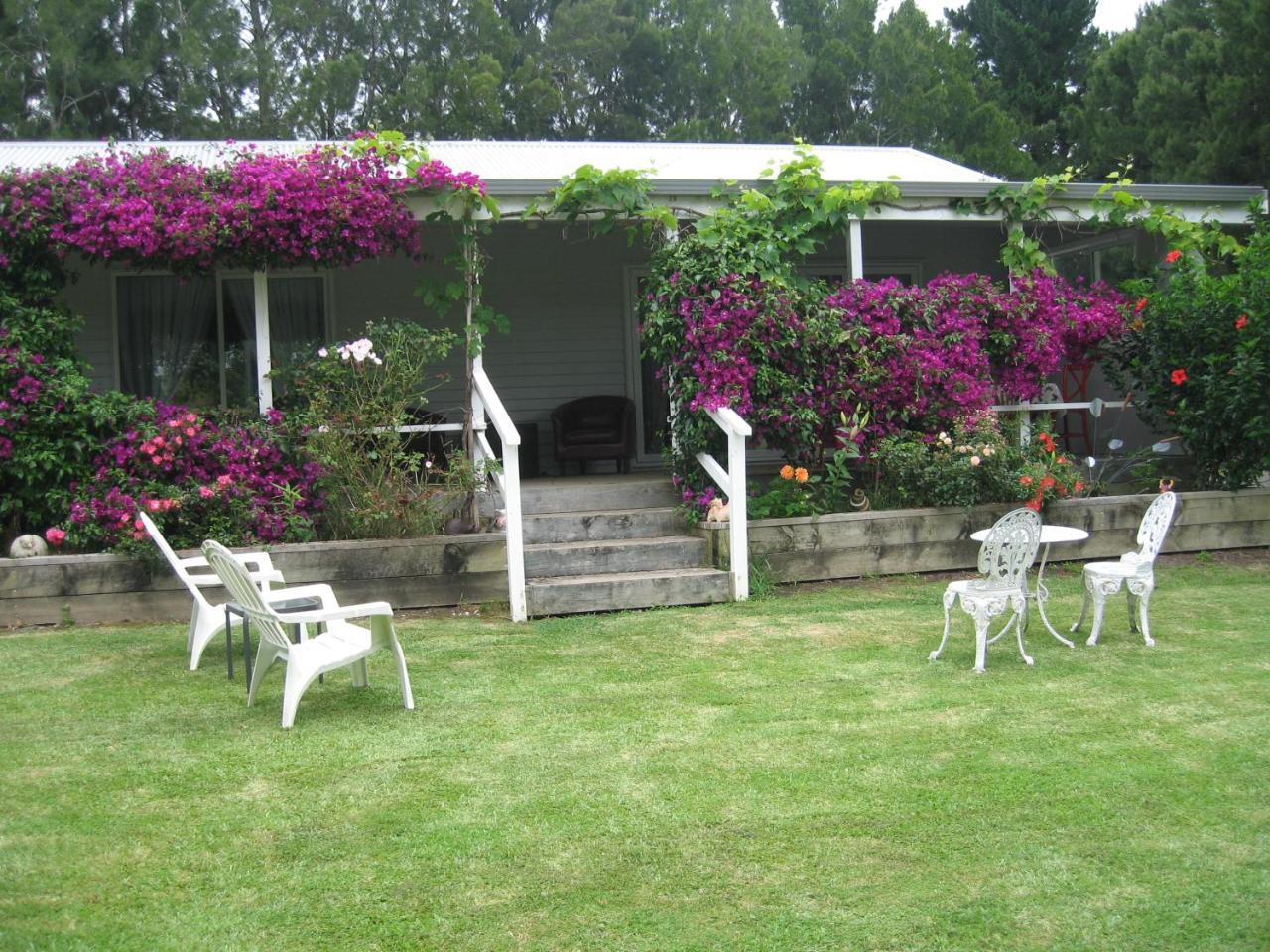Miranda Orchard Cottage Ngoại thất bức ảnh